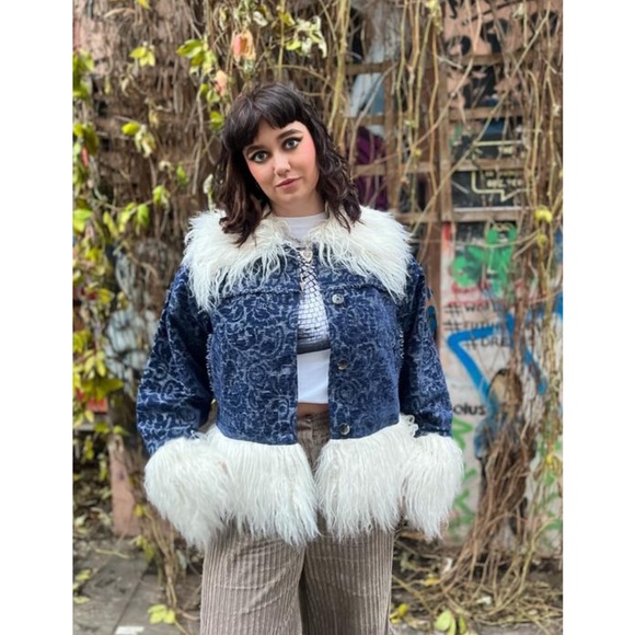 FREE PEOPLE NWT SABINA FUR BOMBER JACKET 🔥 - Picture 11 of 12